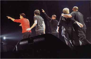 'Back In The US' leaving the stage