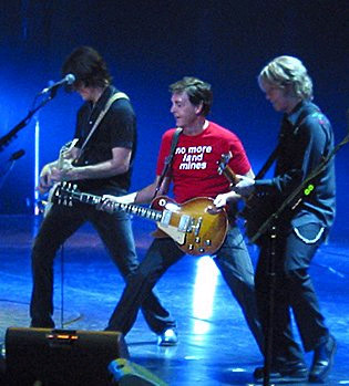 'Back In The US' Rusty Anderson, Paul McCartney, Brian Ray